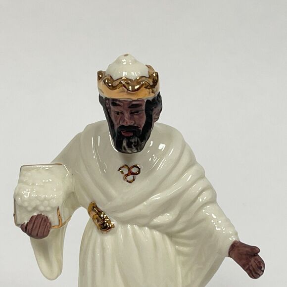 Home for the Holidays Wiseman Porcelain Nativity Replacement Figure 6 1/2" High - Picture 3 of 9